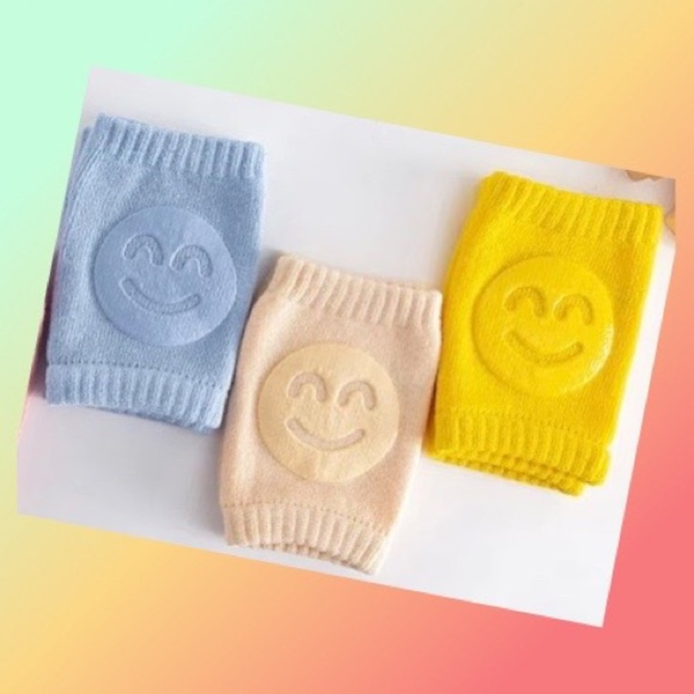 CRAWLING BABY KNEE PADS  SET OF THREE
